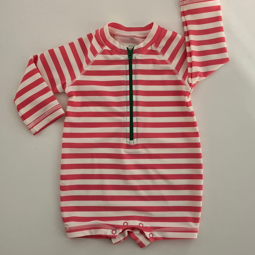 Primary Rashguards (size 3-6m) - Picture 3 of 10